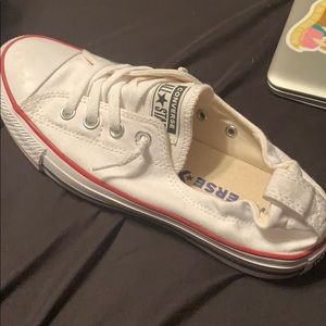 Converse sneakers. 8.5